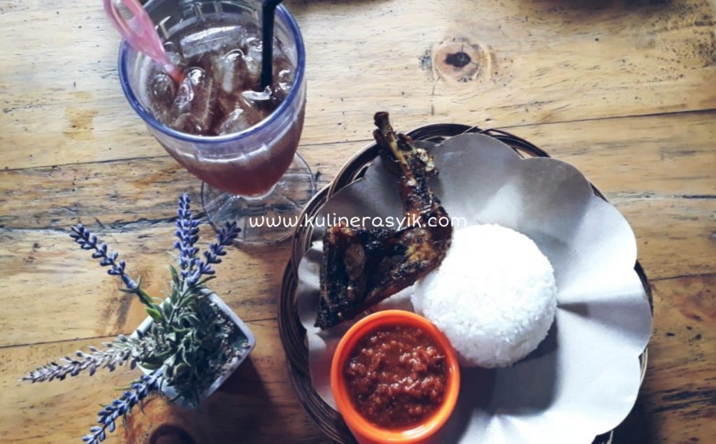 resto-merak-kitchen-bogor